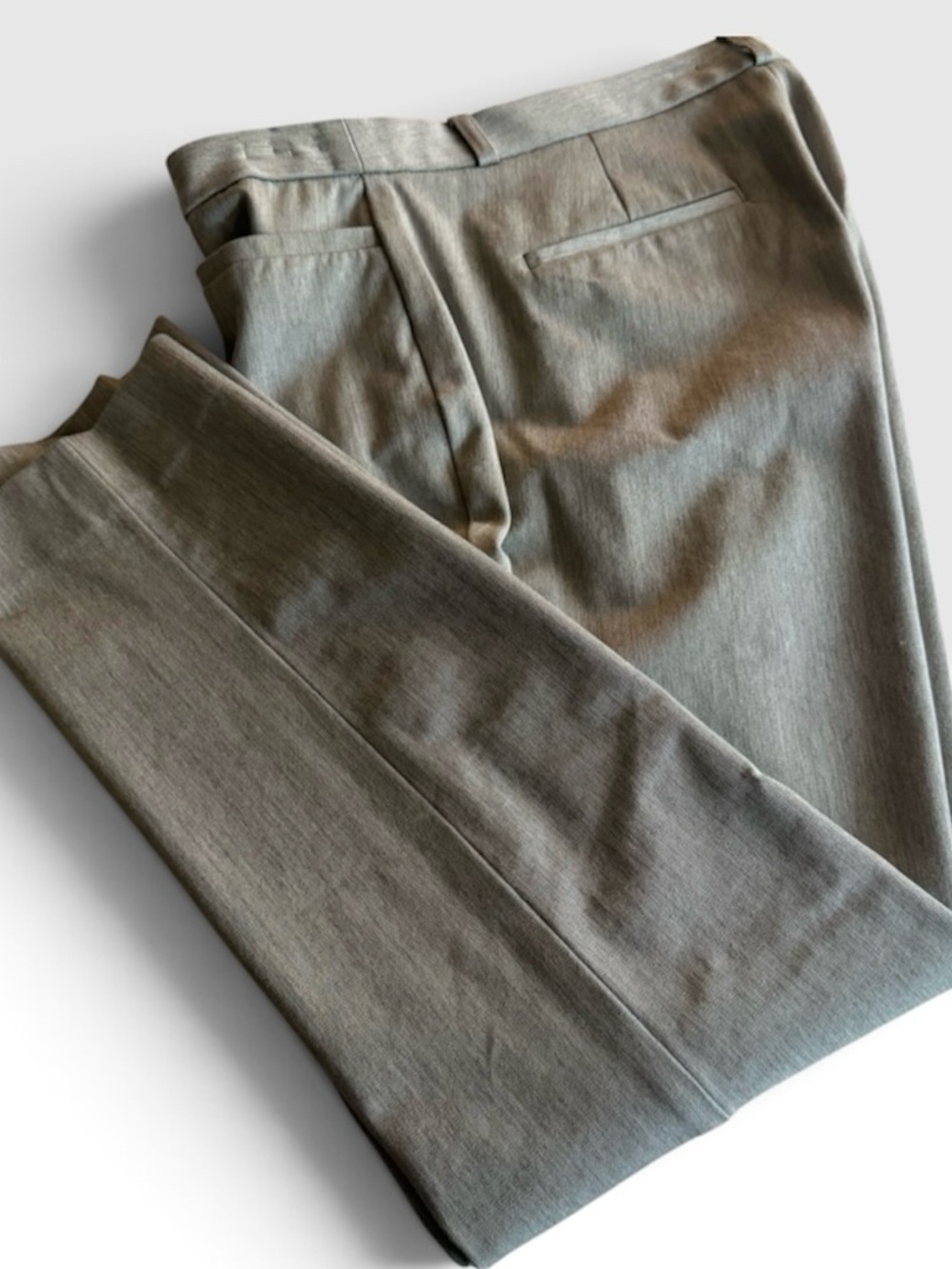 Women’s Banana Republic grey pants